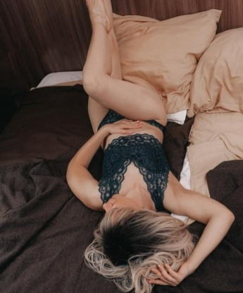 Викуся, 35 лет, 1 размер груди